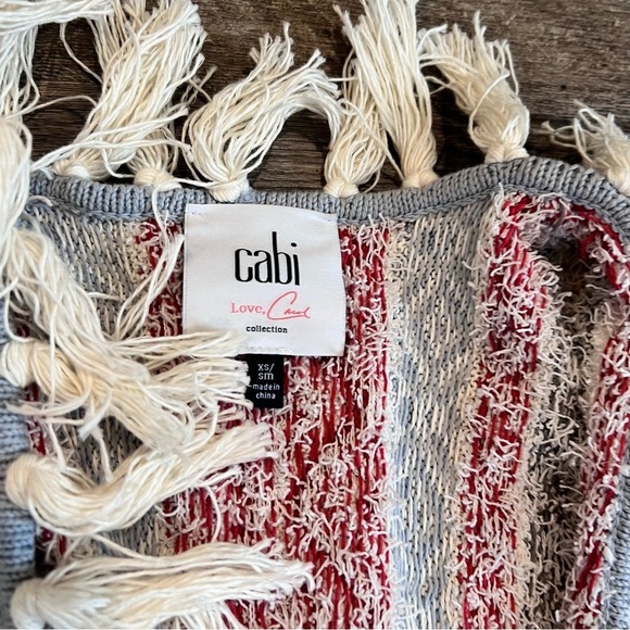 Cabi Love Carol collection fringe patterned multicolored poncho size xs/s - Picture 4 of 7